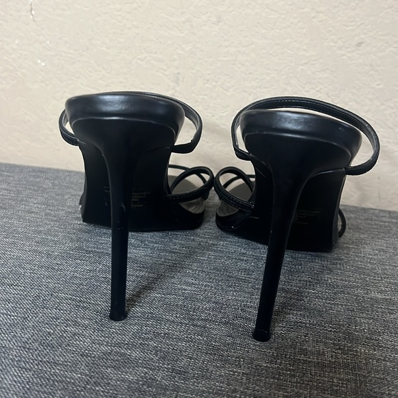 Open Toe Heels - Picture 4 of 9